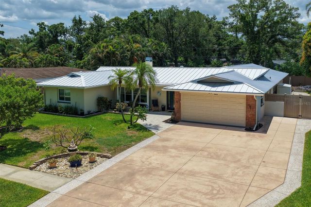 1883 OAKDALE LANE N, Clearwater, FL 33764