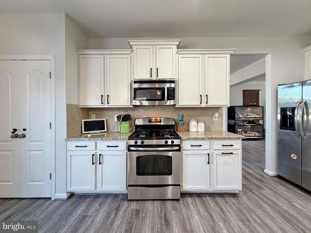 11903 W WINGED FOOT CT, Waldorf, MD 20602