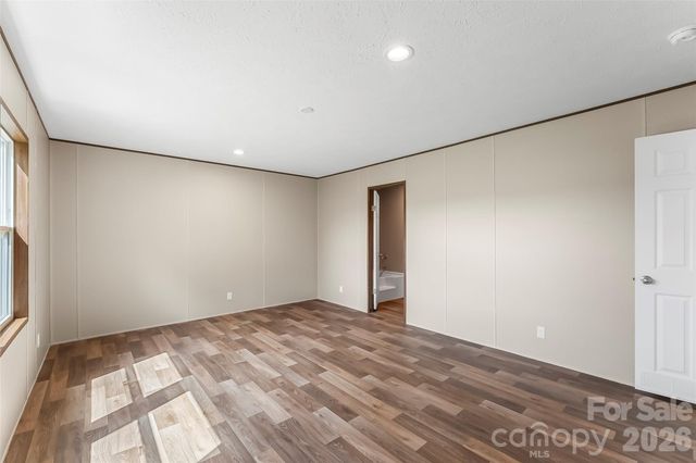 163 Ada Way, Hendersonville, NC 28791