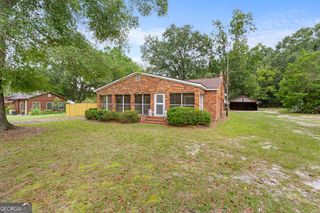 1135 N Masonic Street, Millen, GA 30442