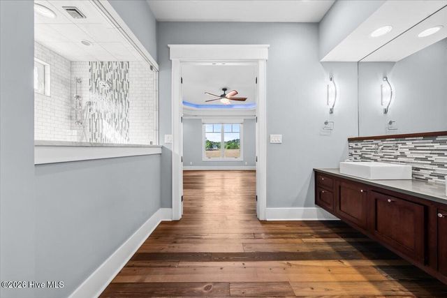 1000 Lakebay Road, Vass, NC 28394