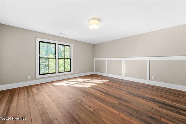 1000 Lakebay Road, Vass, NC 28394
