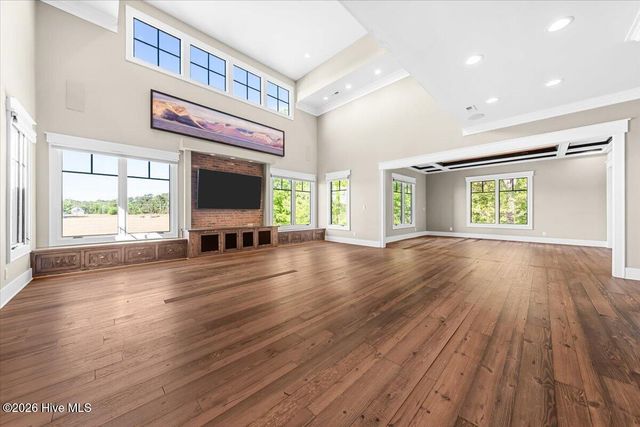 1000 Lakebay Road, Vass, NC 28394