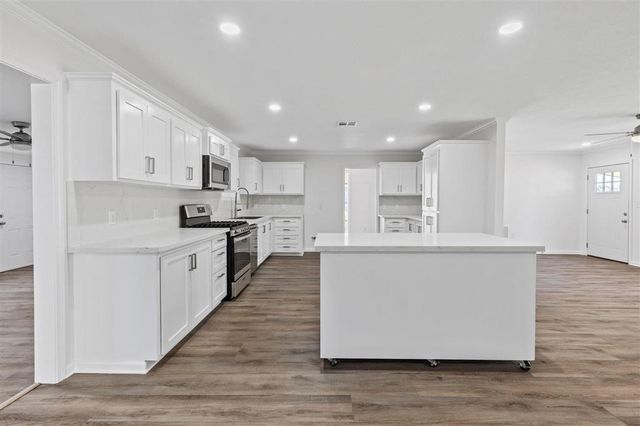 119 Madison Street, Sulphur, LA 70663