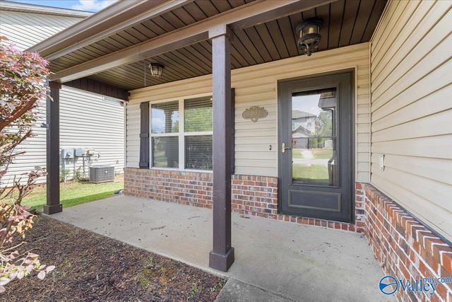 195 Briar Ridge Lane, Odenville, AL 35120