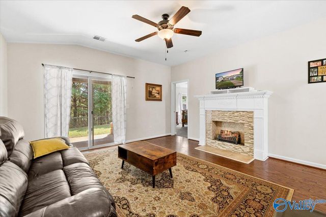 195 Briar Ridge Lane, Odenville, AL 35120