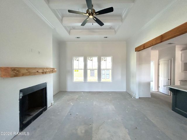 100 Rio Drive, Youngsville, LA 70592