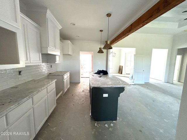 100 Rio Drive, Youngsville, LA 70592