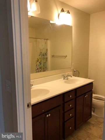 4310 WALLACE ST, Philadelphia, PA 19104