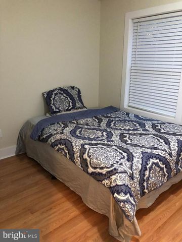 4310 WALLACE ST, Philadelphia, PA 19104