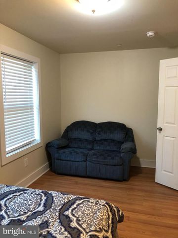 4310 WALLACE ST, Philadelphia, PA 19104