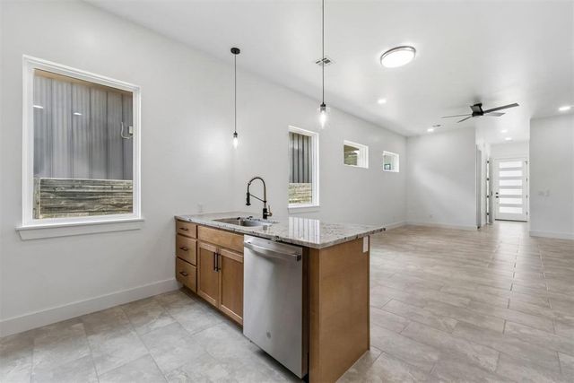1405 NW 6th Street, Oklahoma City, OK 73106