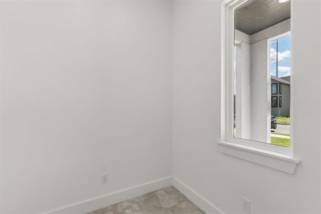 1405 NW 6th Street, Oklahoma City, OK 73106