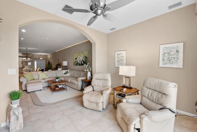 10665 Royal Caribbean Circle, Boynton Beach, FL 33437