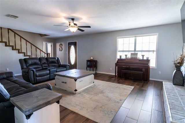 2729 Oak Crest Drive, Sulphur, LA 70663