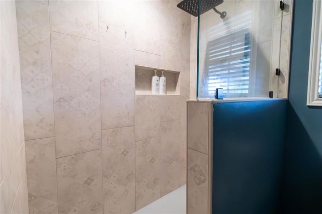 2729 Oak Crest Drive, Sulphur, LA 70663