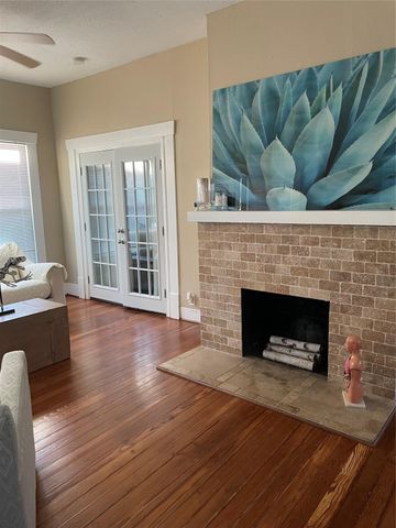 4204 Crawford Street, Houston, TX 77004