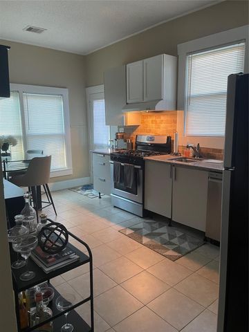 4204 Crawford Street, Houston, TX 77004