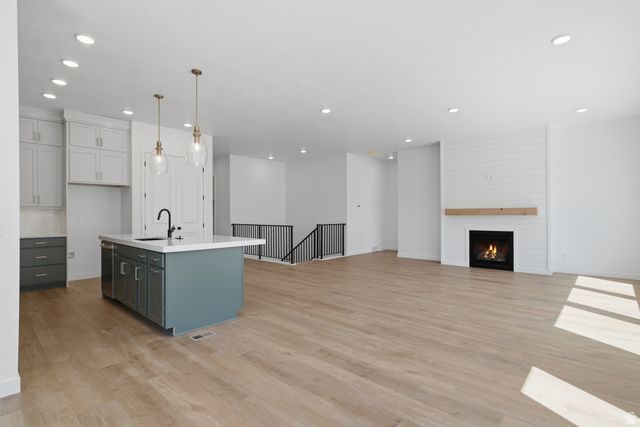 1248 E AMARYLLIS WAY, Layton, UT 84040