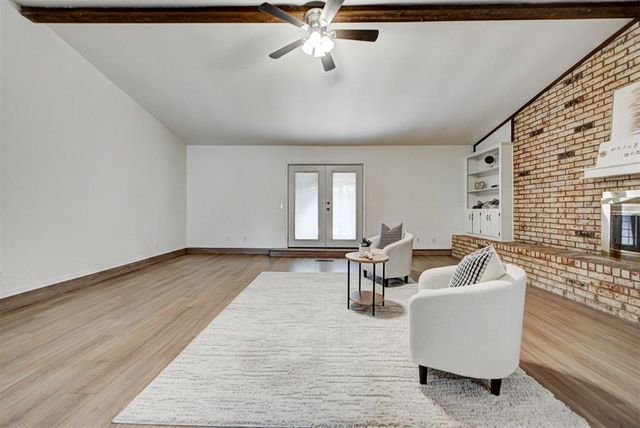 1030 Walsh Lane, Yukon, OK 73099