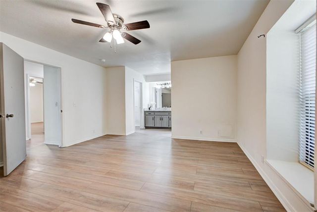 1030 Walsh Lane, Yukon, OK 73099