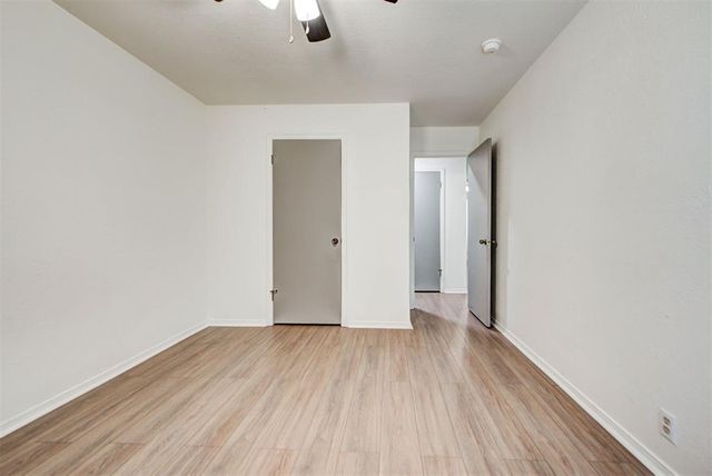 1030 Walsh Lane, Yukon, OK 73099