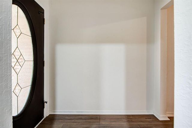 1030 Walsh Lane, Yukon, OK 73099