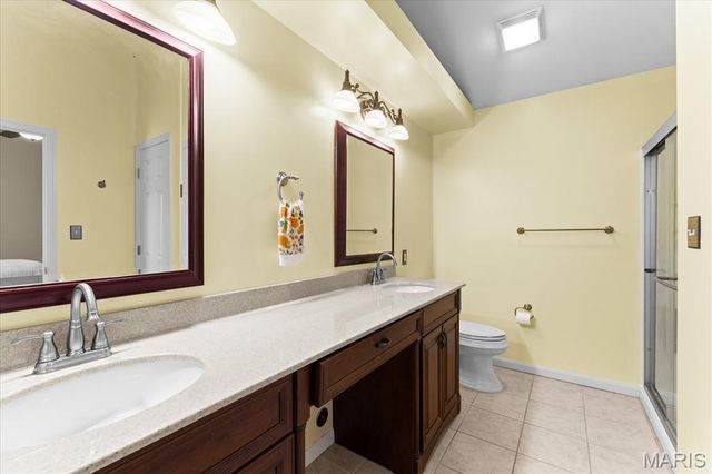 2845 Fairway Drive, Belleville, IL 62220