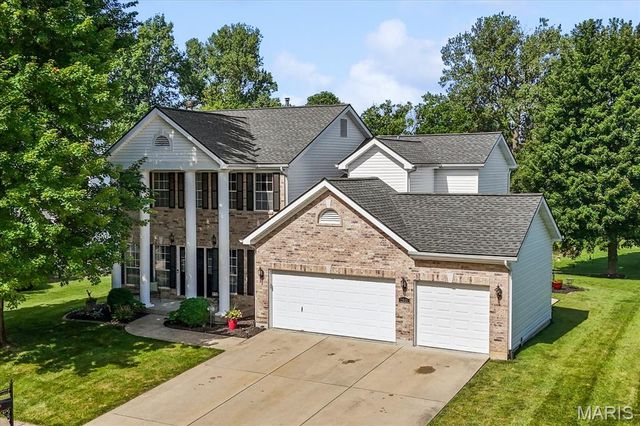 2845 Fairway Drive, Belleville, IL 62220