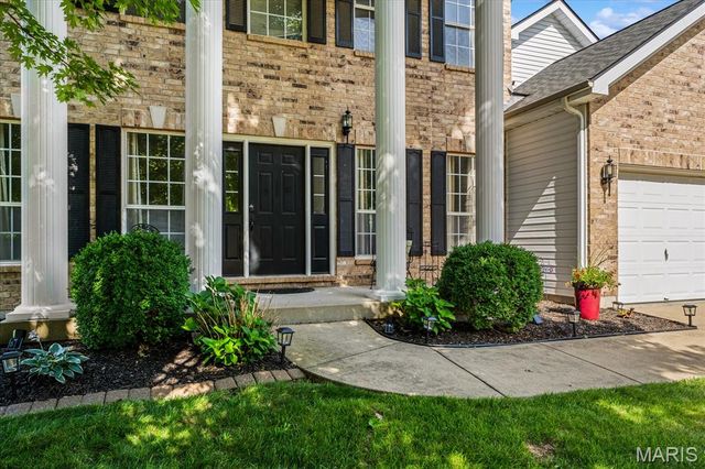 2845 Fairway Drive, Belleville, IL 62220