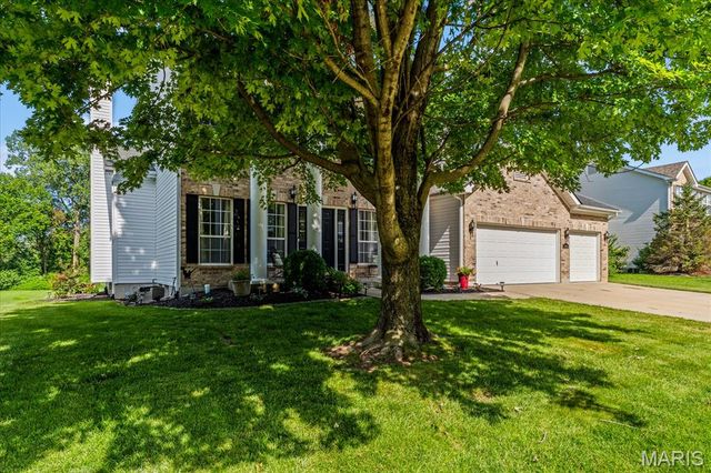 2845 Fairway Drive, Belleville, IL 62220