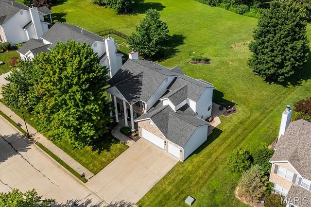 2845 Fairway Drive, Belleville, IL 62220
