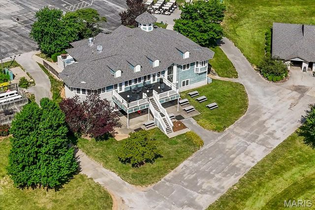 2845 Fairway Drive, Belleville, IL 62220