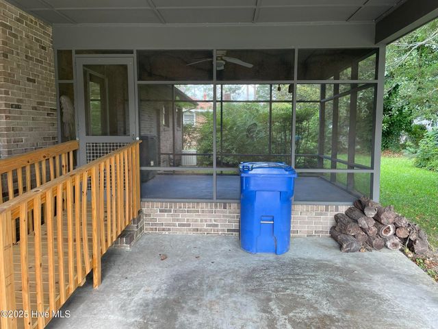 1106 Parkside Drive, Wilson, NC 27896