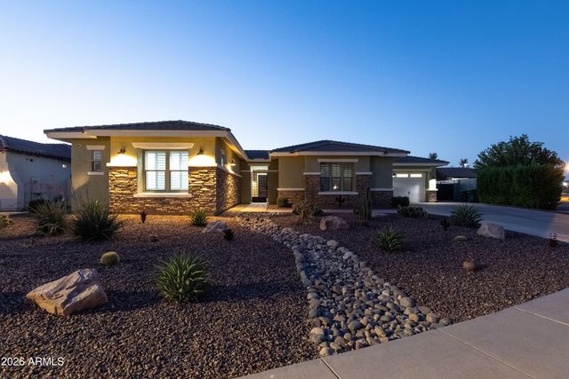 14542 W MOUNTAIN VIEW Drive, Litchfield Park, AZ 85340