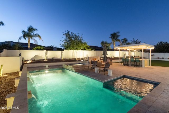 14542 W MOUNTAIN VIEW Drive, Litchfield Park, AZ 85340