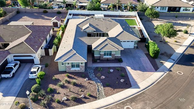 14542 W MOUNTAIN VIEW Drive, Litchfield Park, AZ 85340
