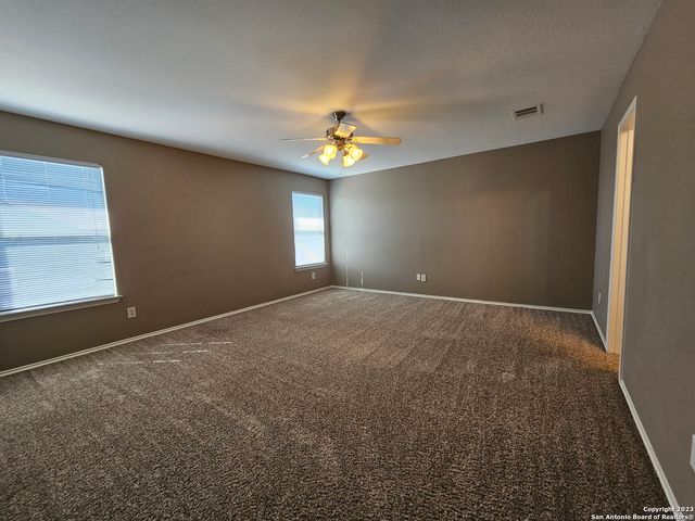 6102 JACKIES FARM, San Antonio, TX 78244