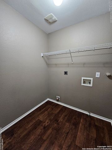 6102 JACKIES FARM, San Antonio, TX 78244