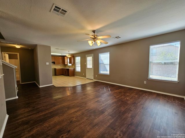 6102 JACKIES FARM, San Antonio, TX 78244