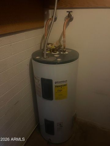 4028 W JOAN DE ARC Avenue, Phoenix, AZ 85029