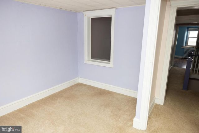 47 GRANT ST, Phoenixville, PA 19460