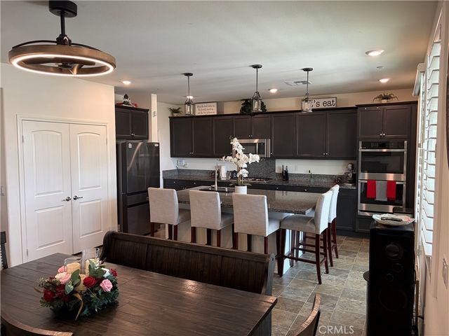 16575 Pegasus Bay, Fontana, CA 92336