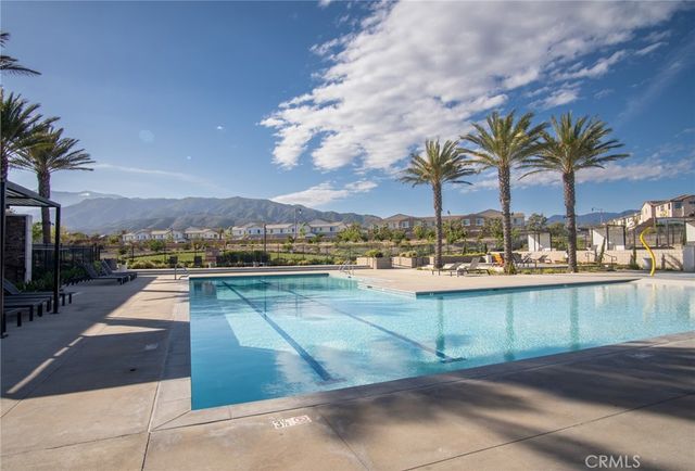 16575 Pegasus Bay, Fontana, CA 92336