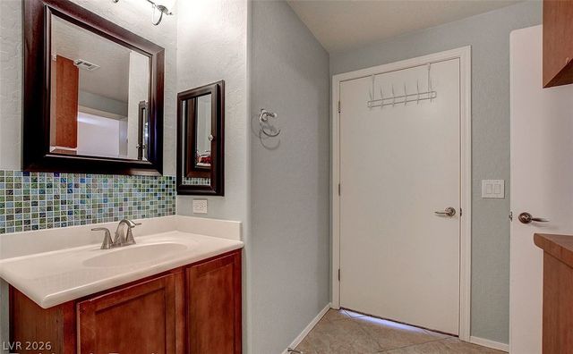 6868 Sky Pointe Drive 1030, Las Vegas, NV 89131