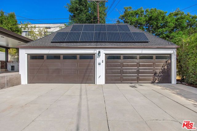 832 S Plymouth Boulevard, Los Angeles, CA 90005