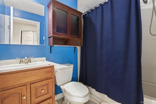 36 Ralph, Brentwood, NY 11717