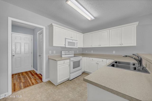 443 Vallie Lane, Wilmington, NC 28412