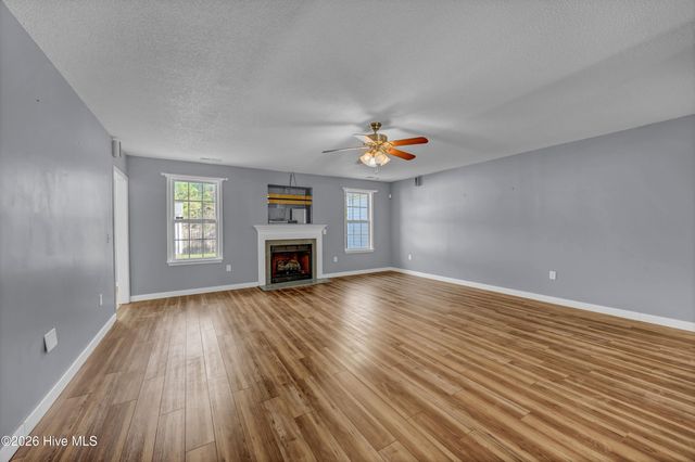 443 Vallie Lane, Wilmington, NC 28412