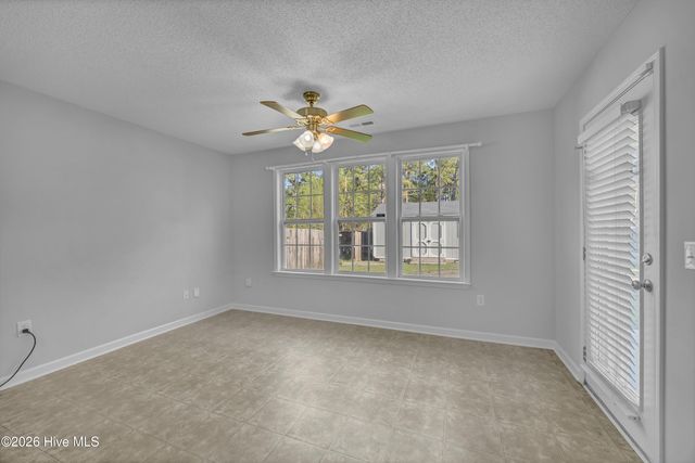 443 Vallie Lane, Wilmington, NC 28412